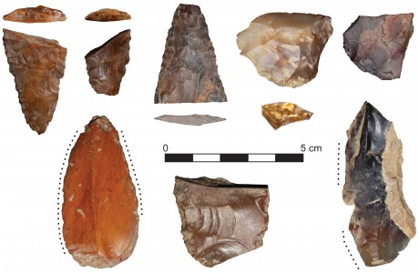 Industria litica dal sito paleoamerindiano di Cooper’s Ferry, nell’Idaho, datata 16 mila anni fa (immagine dalla rivista Science, 2019)