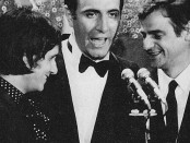 Pippo Baudo tra Roberto Carlos e Sergio Endrigo, vincitori del Sanremo 1968 "Canzone per te" (immagine internet)